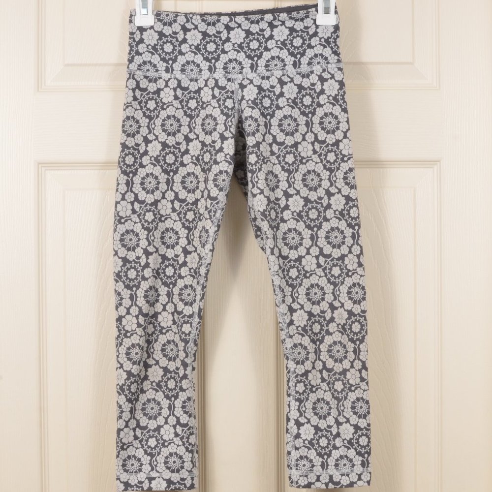 Lululemon Sz 2 Wunder Under Crop Yoga Pant Snug Fin Nimbus